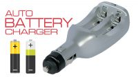 Cargador de mechero compacto para pilas AA/AAA